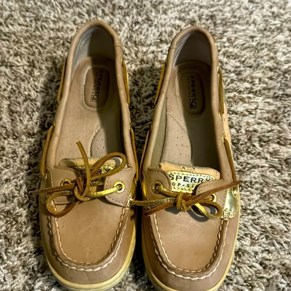 Sperry Shoes - Sperry Top-Sider camel and gold shoes size 6.5 Preowned  condition